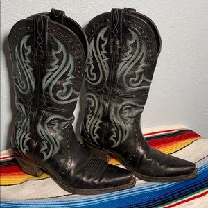 Ariat Black Heritage cowboy boot 7B ❤️❤️❤️❤️❤️❤️❤️
